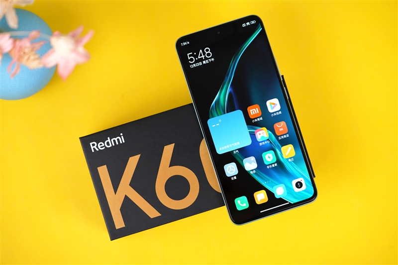 2K中國屏 首發(fā)無線充,！Redmi K60評測：無短板的年度輕旗艦