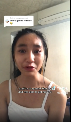 17歲少女曬爸爸500元買的奢侈包包遭群諷 含淚反擊 結(jié)局暖心
