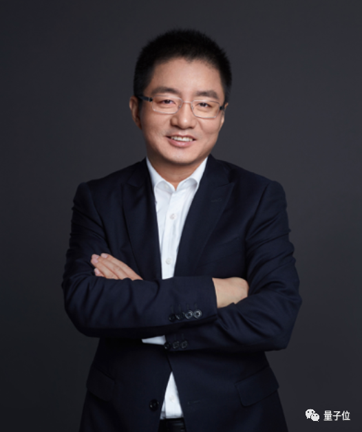 光桿司令狂攬2億美元！大佬一人搞ChatGPT創(chuàng)業(yè)：兩天已現(xiàn)獨(dú)角獸模樣