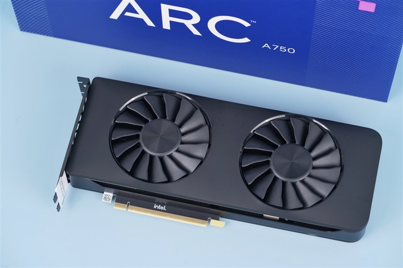 LOL幀率近乎翻倍！Intel Arc A750新驅(qū)動測試：大幅提升,、最大短板沒有了