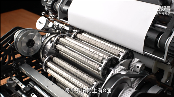 何同學(xué)復(fù)刻一臺(tái)中文打字機(jī)：能打9萬(wàn)個(gè)漢字 還會(huì)自動(dòng)輸入